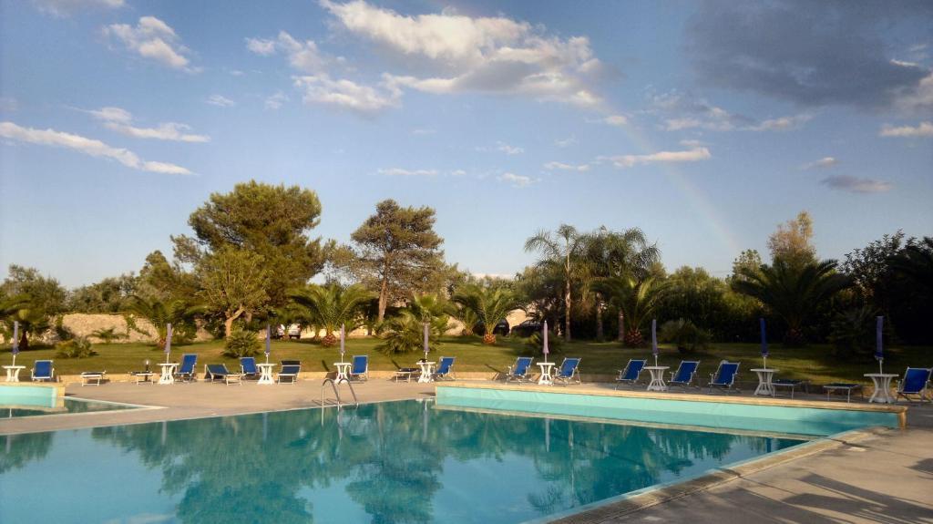 Masseria Grande Hotel Torre dell'Orso Bagian luar foto