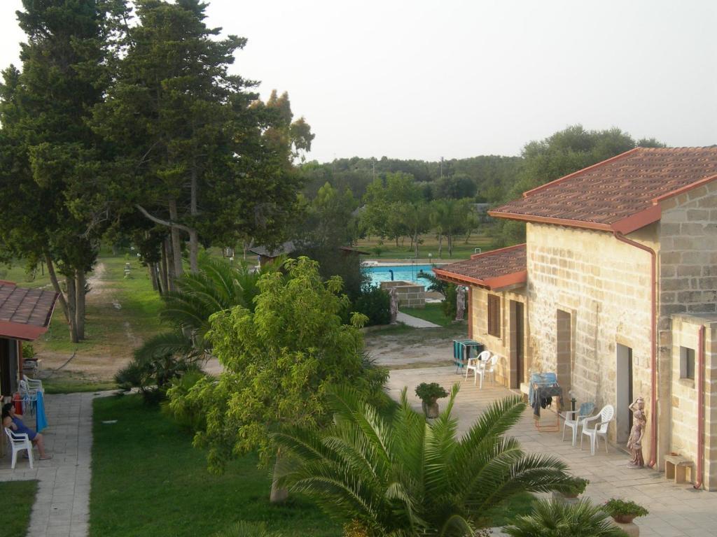 Masseria Grande Hotel Torre dell'Orso Bagian luar foto