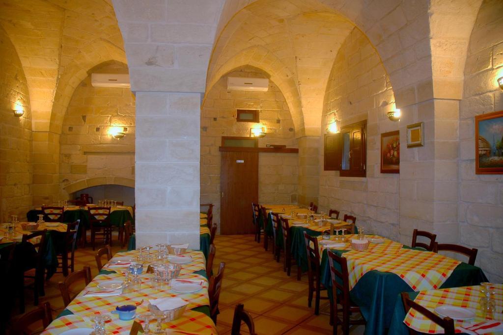 Masseria Grande Hotel Torre dell'Orso Bagian luar foto