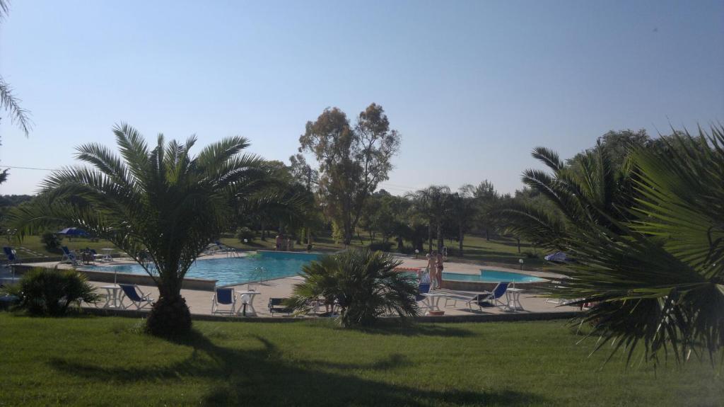 Masseria Grande Hotel Torre dell'Orso Bagian luar foto